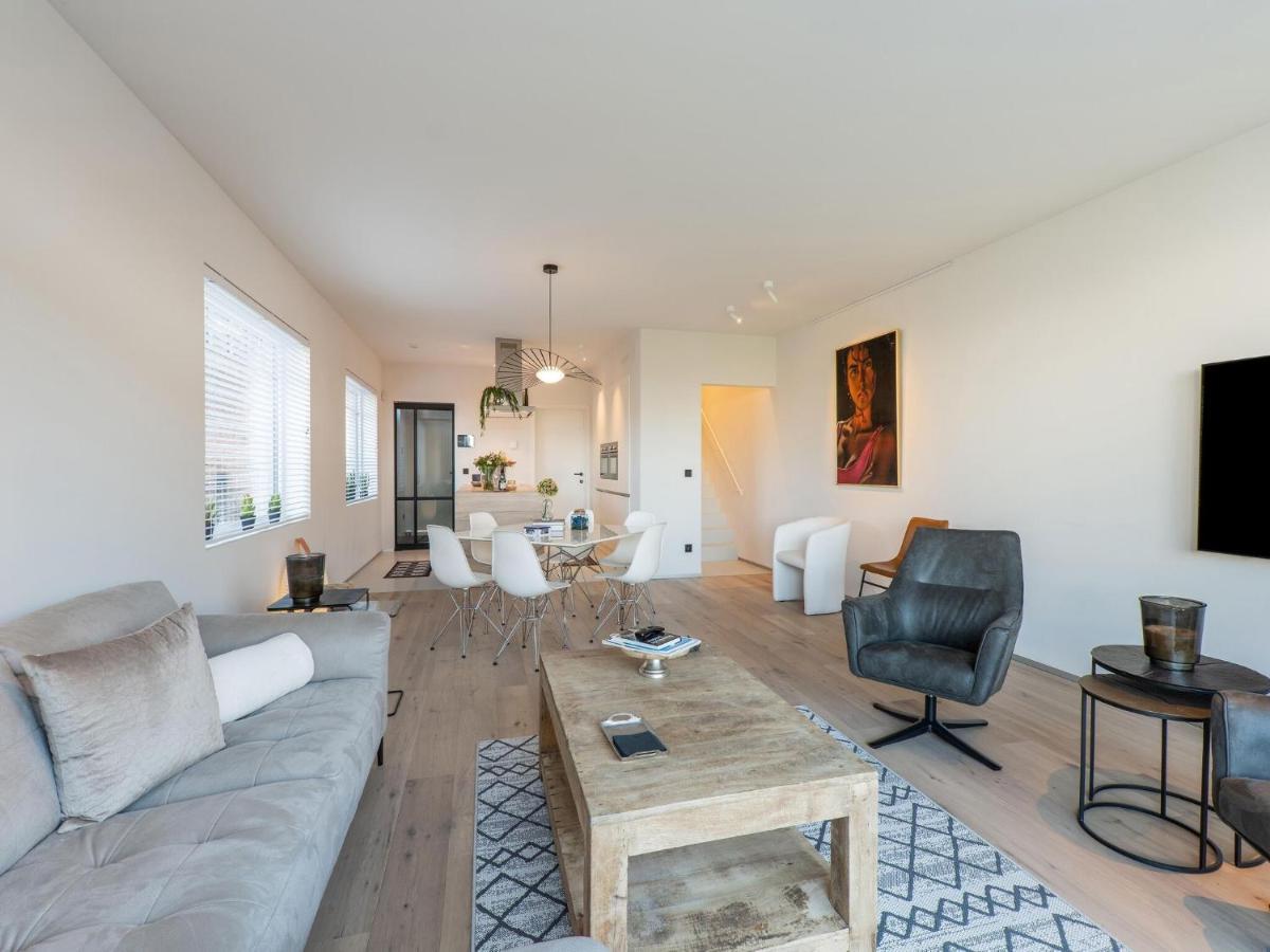 Modern Holiday Home With Garden Aardenburg Kültér fotó